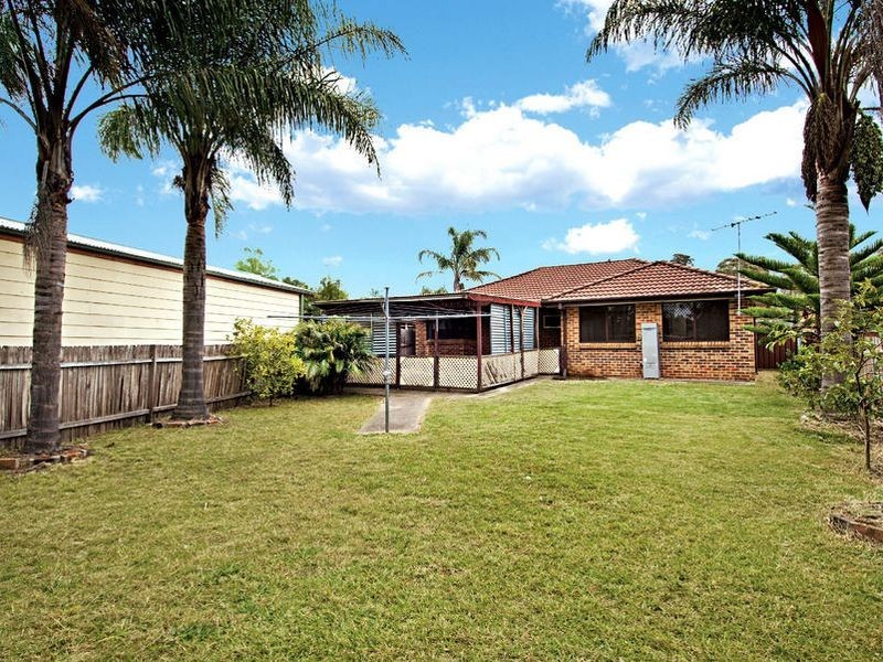 61 Dryden Ave, Oakhurst NSW 2761