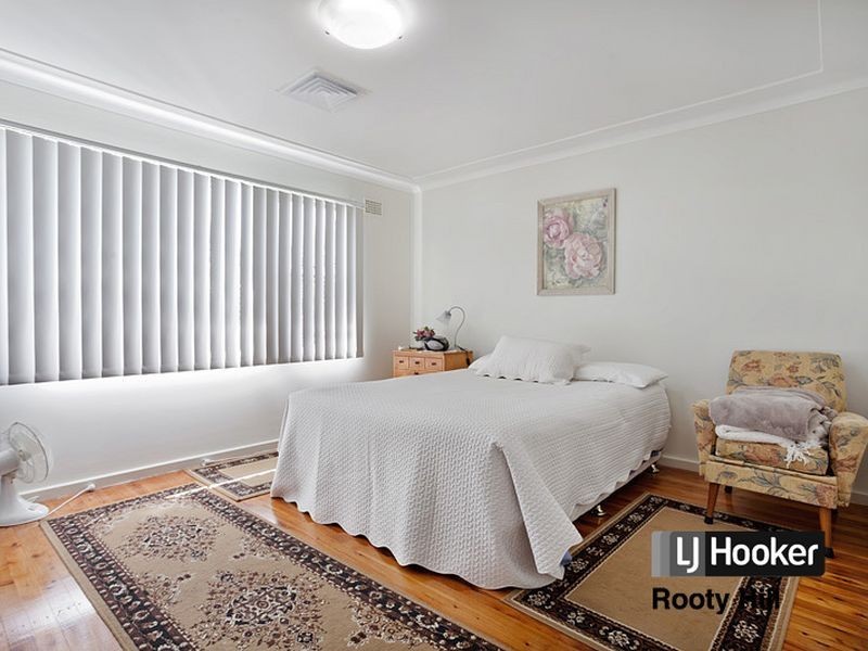 13 Fearn Street, Toongabbie NSW 2146
