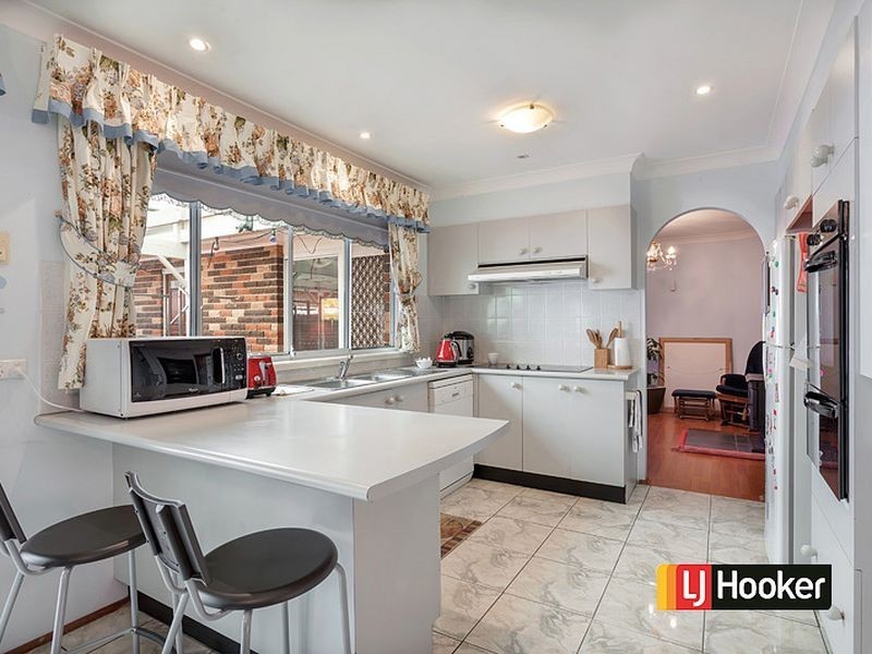 17 Toucan Crescent, Plumpton NSW 2761