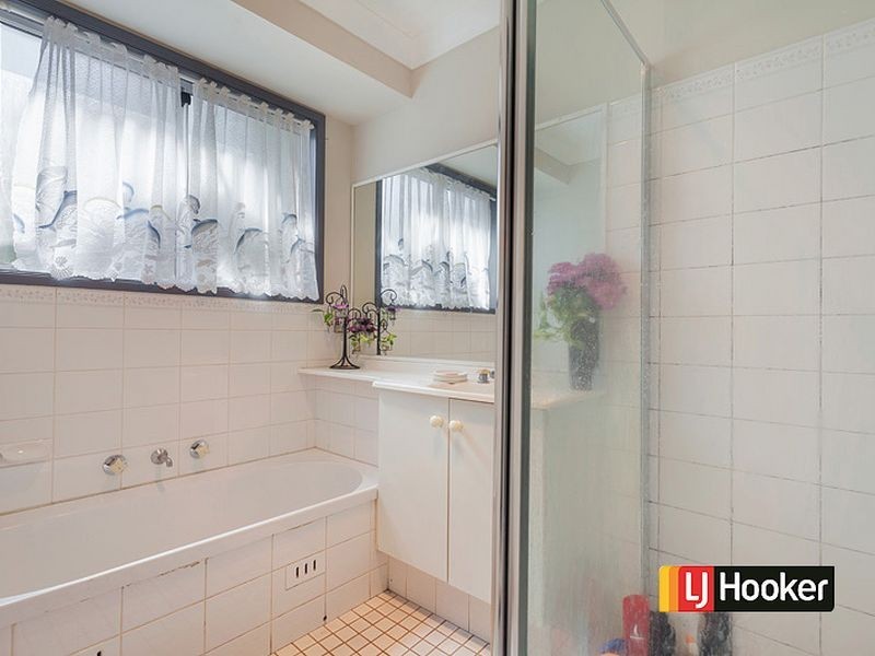 5 Newby Place, Oakhurst NSW 2761