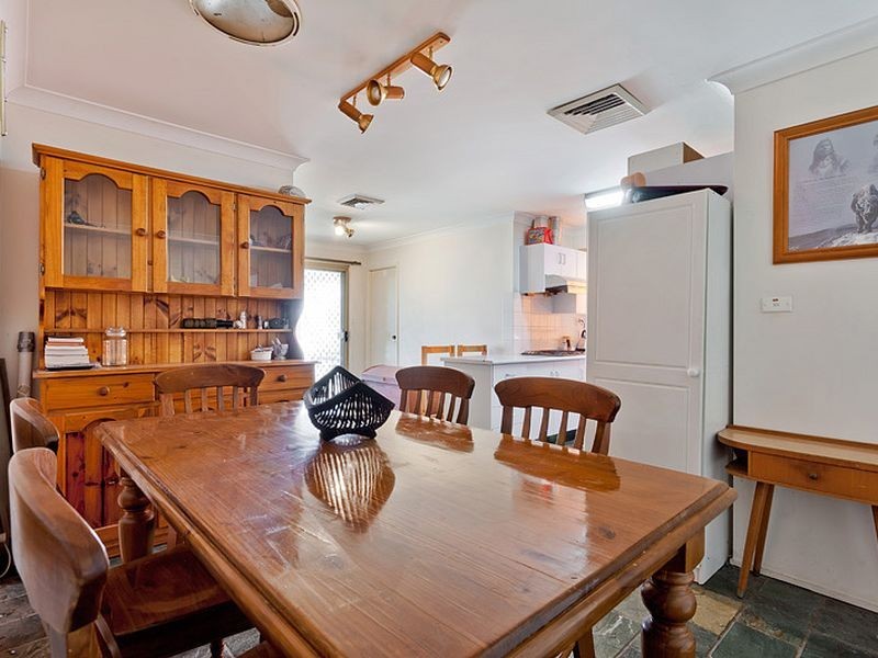 30 Beaconsfield Road, Rooty Hill NSW 2766