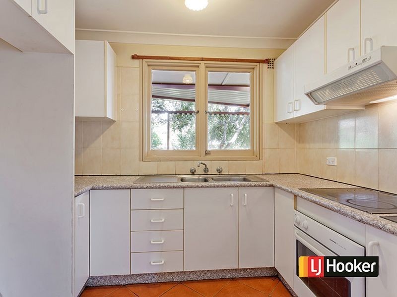 28 Andover Crescent, Hebersham NSW 2770