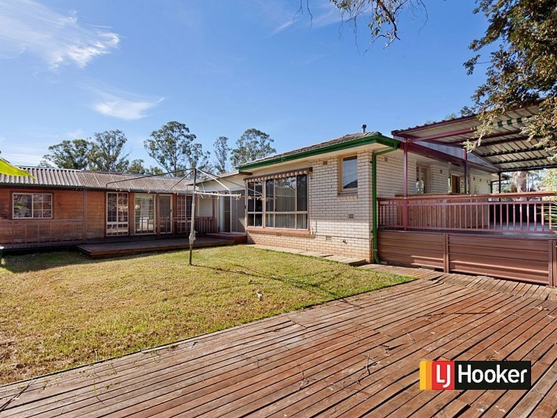 28 Andover Crescent, Hebersham NSW 2770