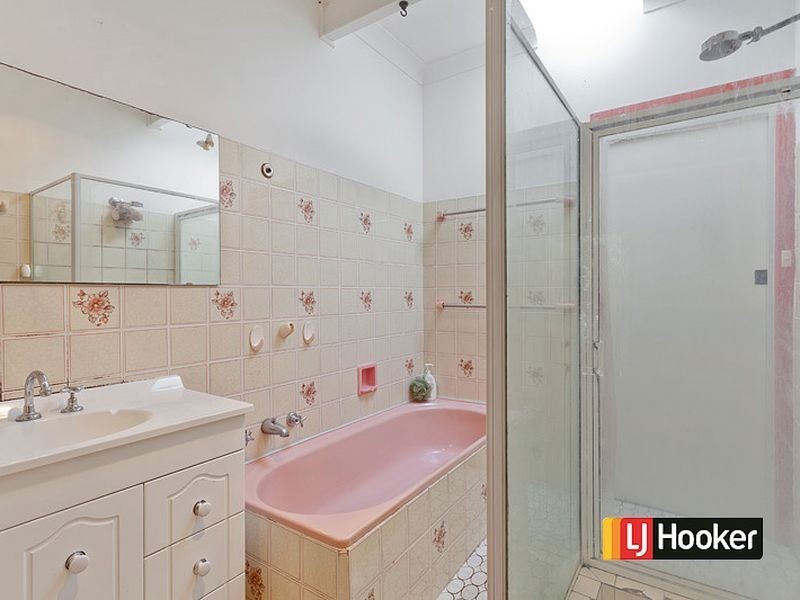 12 Railway View Parade, Rooty Hill NSW 2766