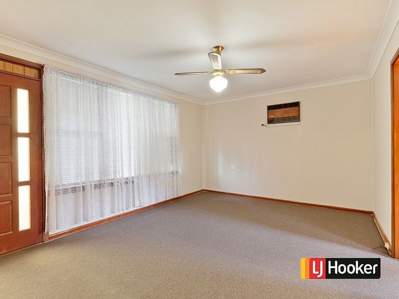 2 Gauss Place, Tregear NSW 2770