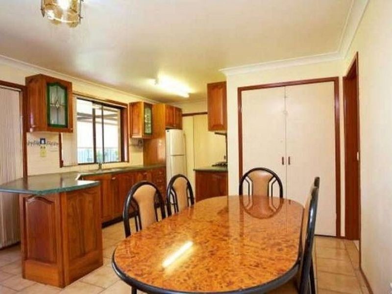 10 Criterion Crescent, Doonside NSW 2767