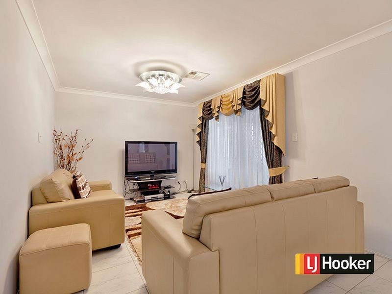 36 Acropolis Avenue, Rooty Hill NSW 2766