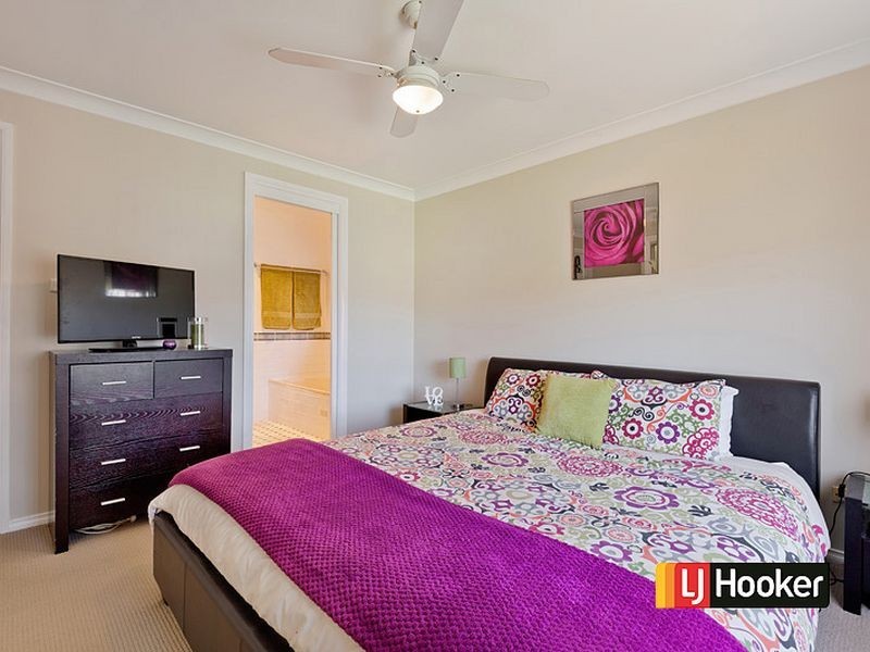 10 Hyatts Road, Oakhurst NSW 2761