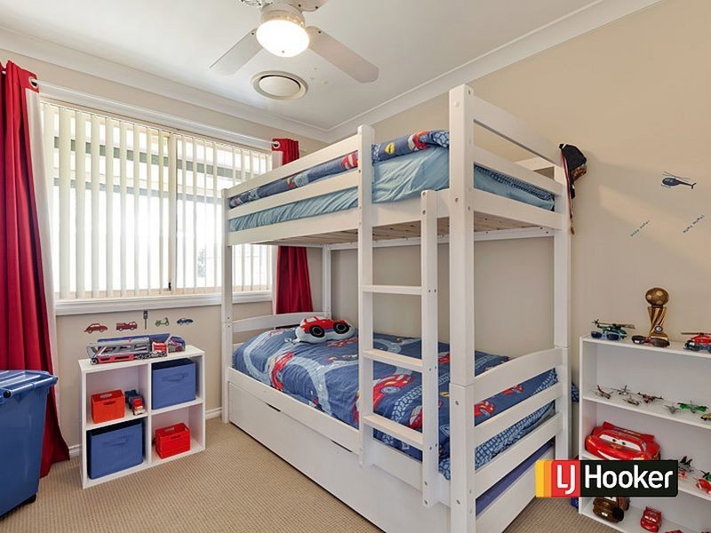 10 Hyatts Road, Oakhurst NSW 2761