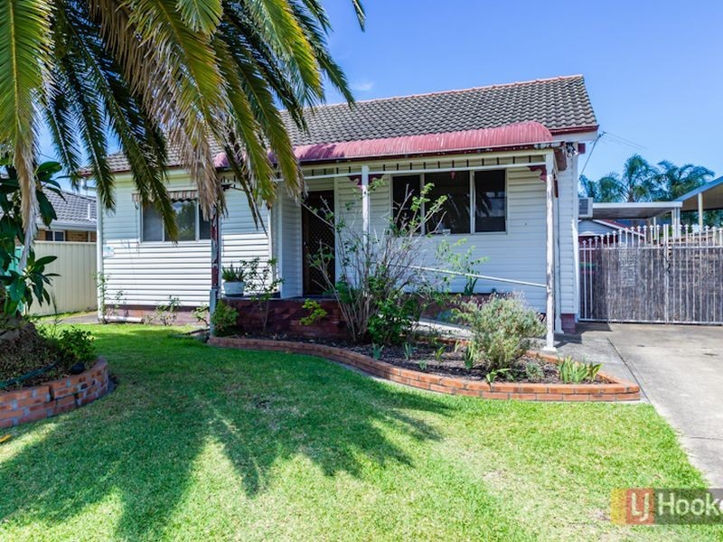 9 Adams Crescent, St Marys NSW 2760