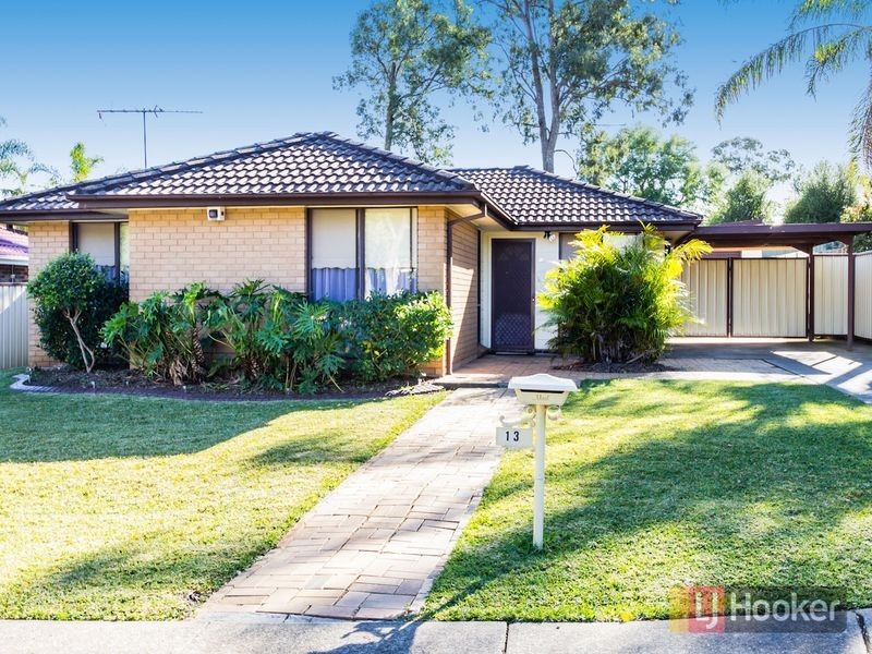13 Tillford Grove, Rooty Hill NSW 2766