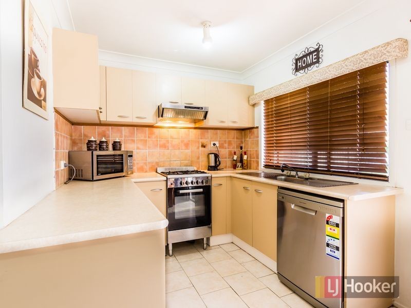 13 Tillford Grove, Rooty Hill NSW 2766