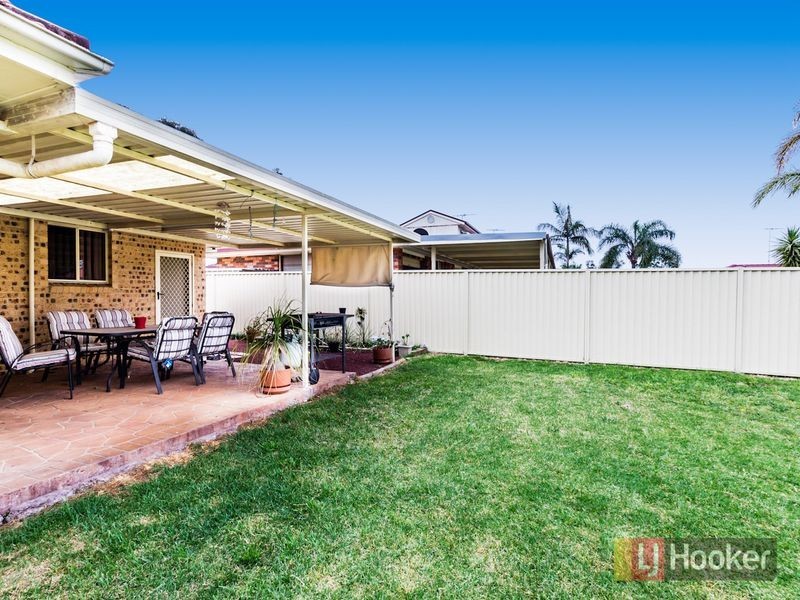 16 Sanctuary Park Drive, Plumpton NSW 2761