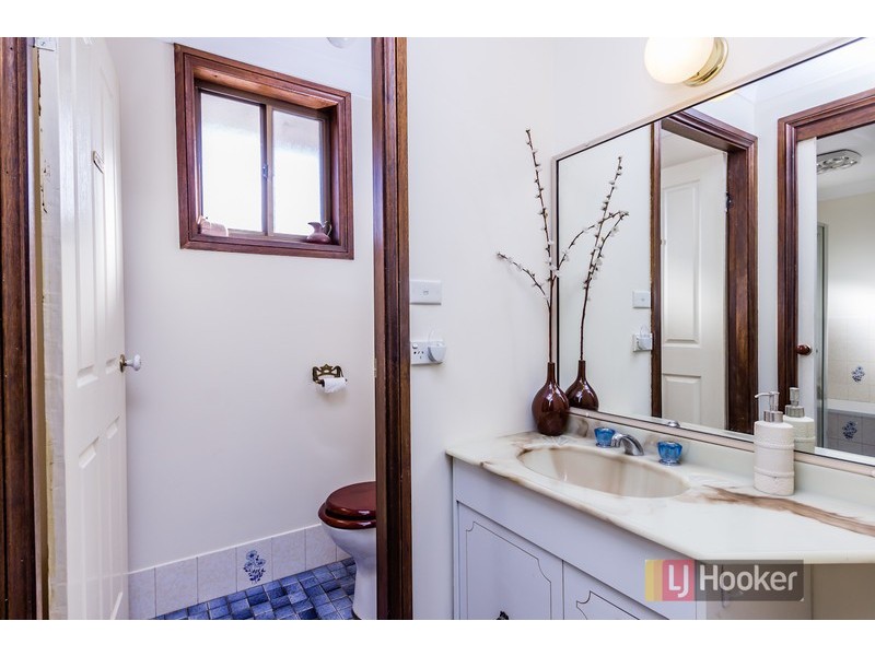 9 Combet Place, Minchinbury NSW 2770