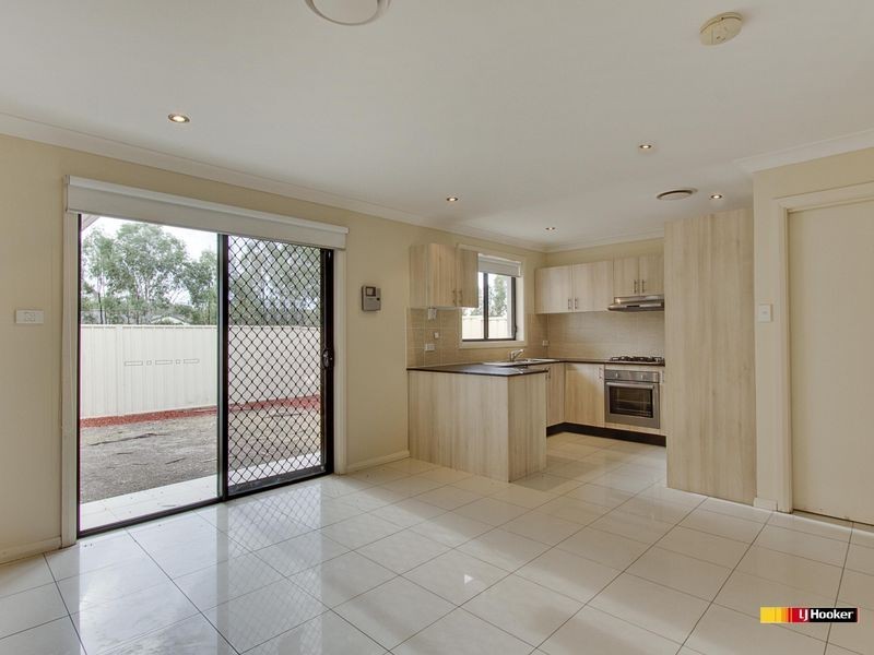 4/8 Bungalow Road, Plumpton NSW 2761