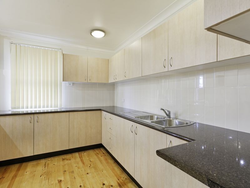 52 Nella Dan Ave, Tregear NSW 2770