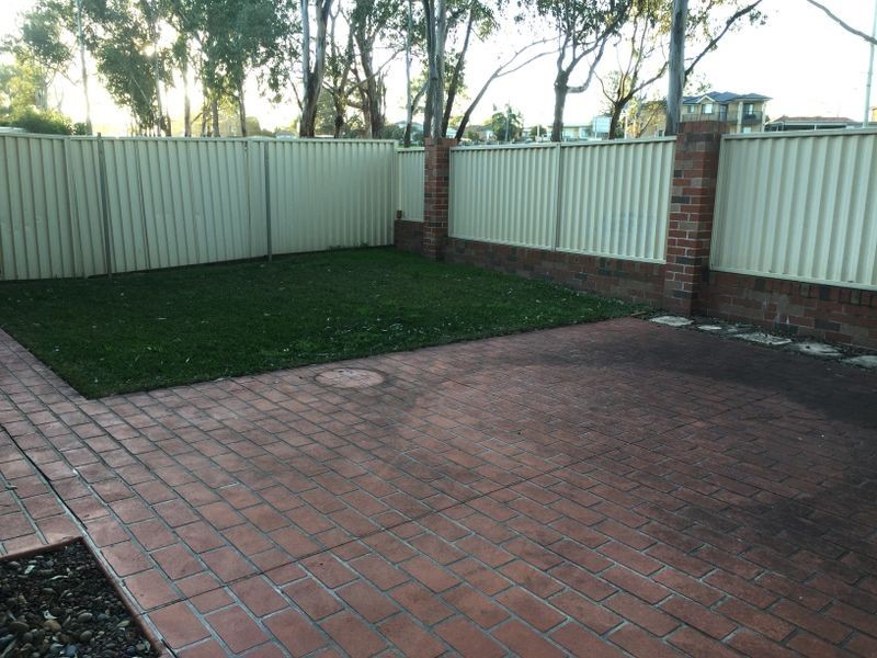 2/77 Eskdale Street, Minchinbury NSW 2770