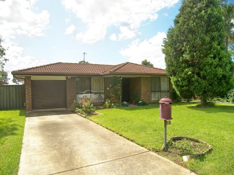 16 Whipbird Place, Erskine Park NSW 2759