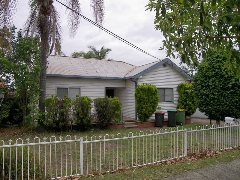 108 Canberra Street, Oxley Park NSW 2760