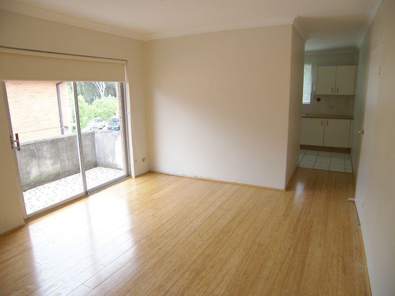 1/1 Junia Ave, Toongabbie NSW 2146