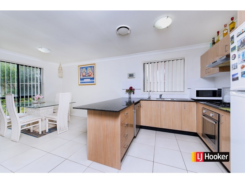 8 White Place, Rooty Hill NSW 2766