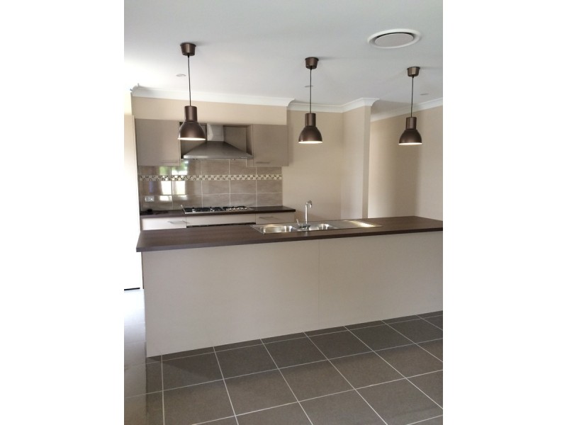 54 Capuchin Way, Plumpton NSW 2761