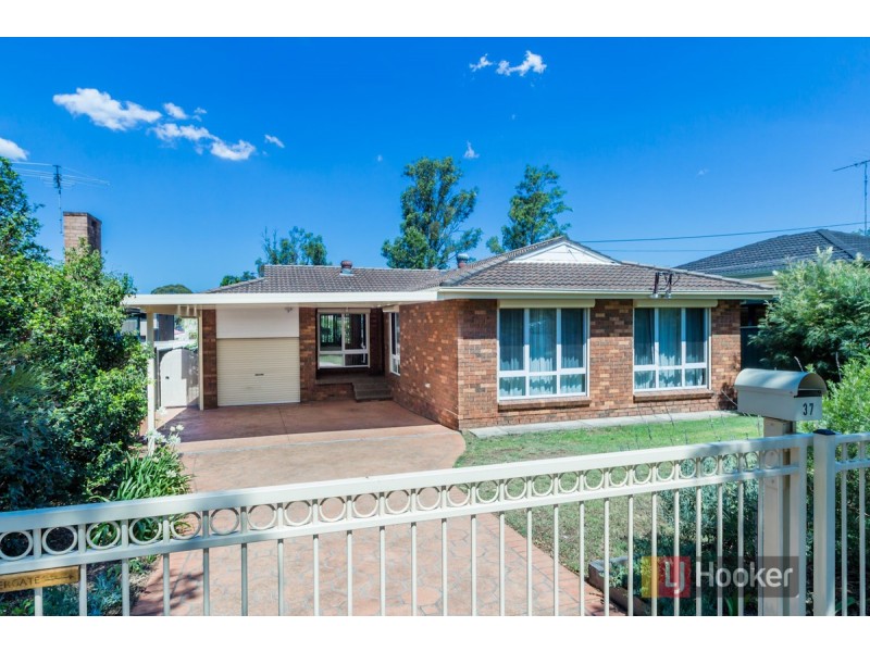 37 Hartington Street, Rooty Hill NSW 2766