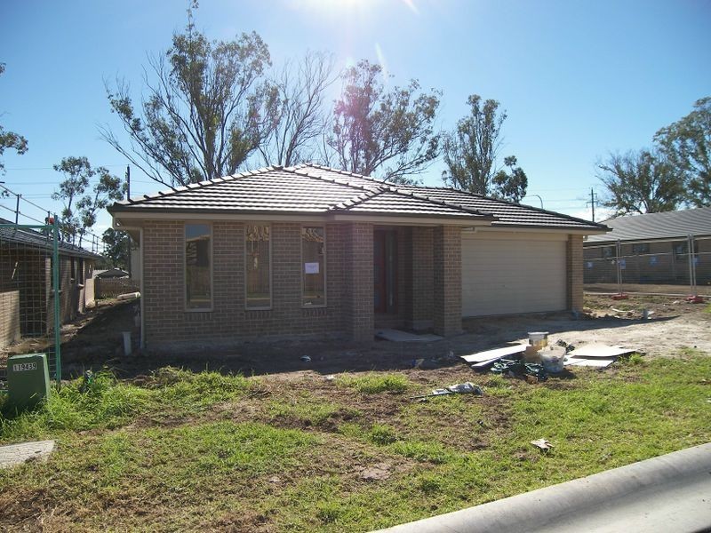 100 Capuchin Way, Plumpton NSW 2761