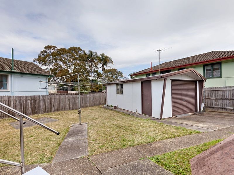 2 Gauss Place, Tregear NSW 2770