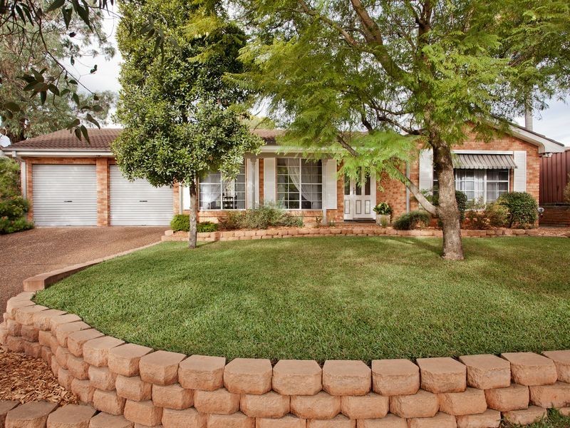 4 Chalet Place, Minchinbury NSW 2770