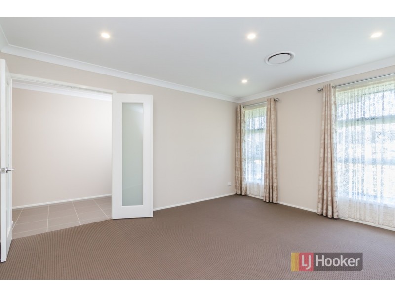 54 Capuchin Way, Plumpton NSW 2761