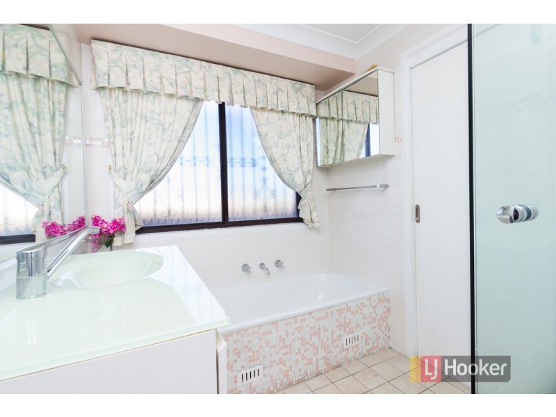 4 Orara Place, Plumpton NSW 2761