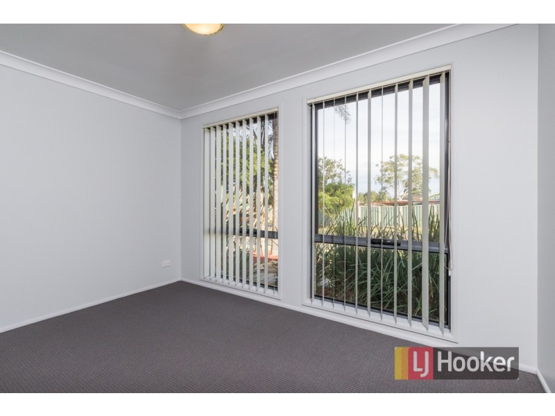 42 Millard Crescent, Plumpton NSW 2761