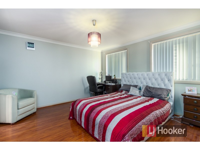 37 Toucan Crescent, Plumpton NSW 2761