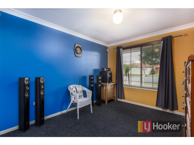 29 Glenview Grove, Glendenning NSW 2761