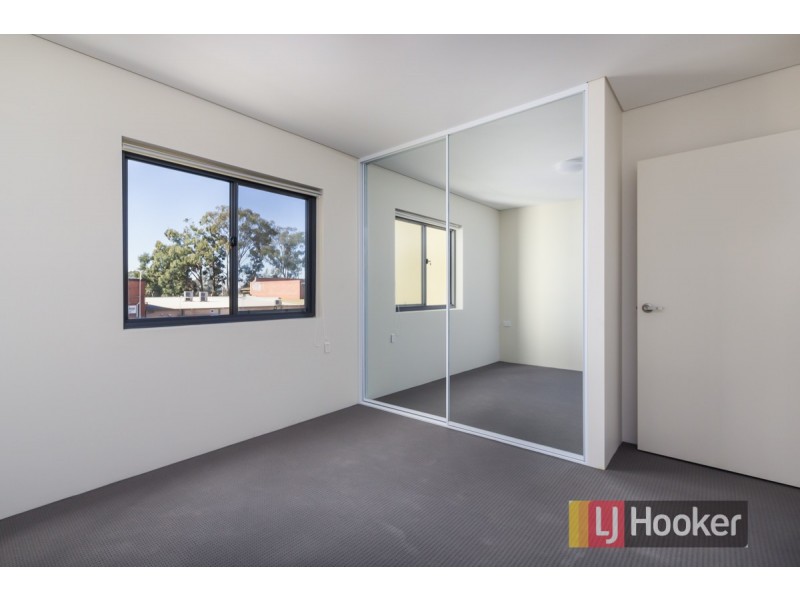 25/1B Premier Lane, Rooty Hill NSW 2766