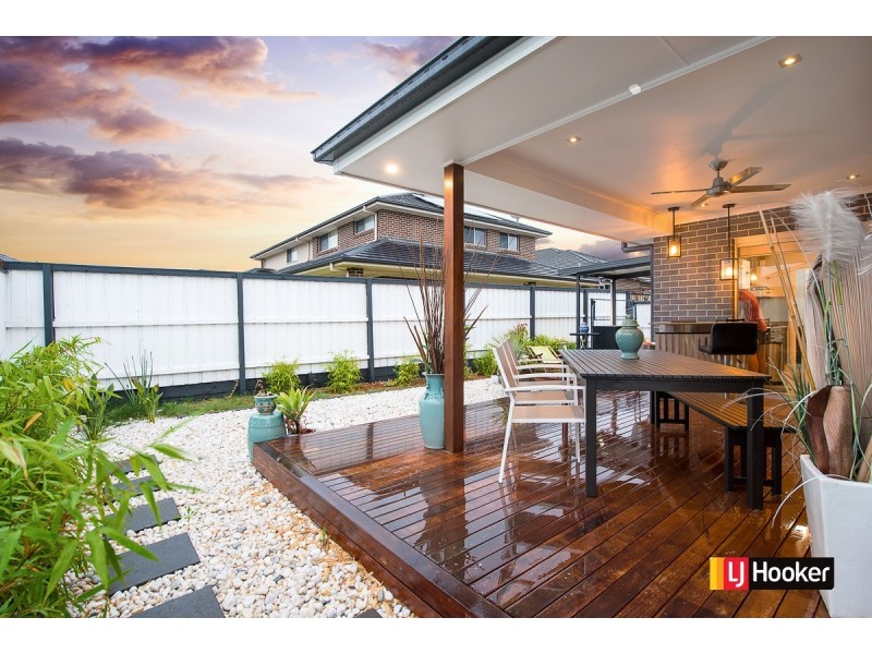 24 Burringoa Crescent, Colebee NSW 2761