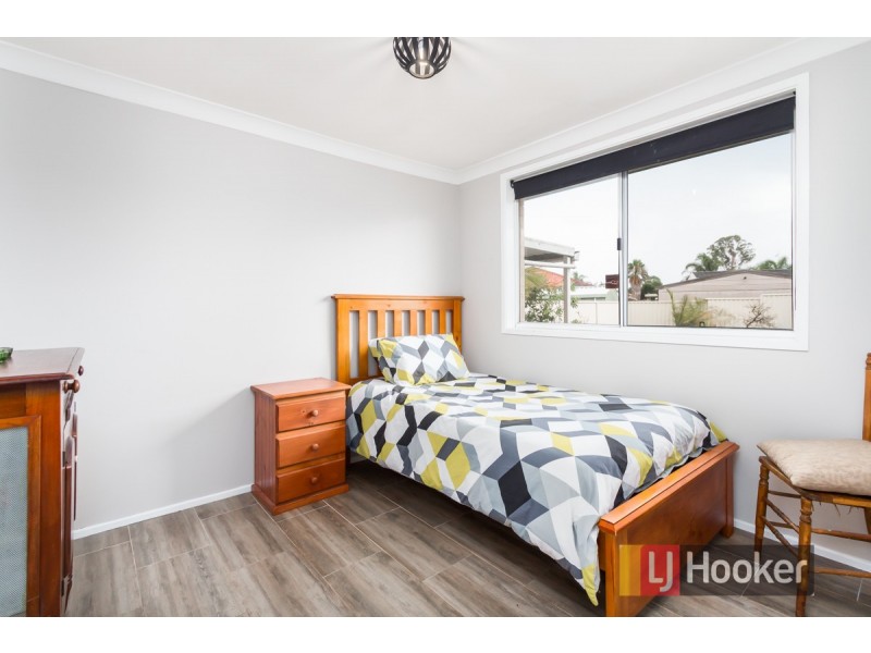 10 Kirsty Crescent, Hassall Grove NSW 2761