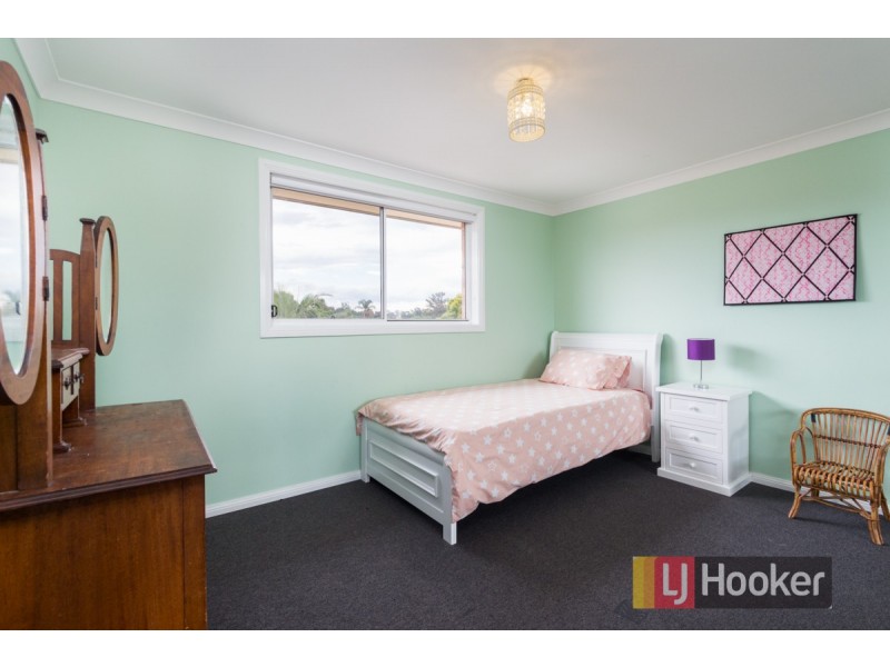 10 Kirsty Crescent, Hassall Grove NSW 2761