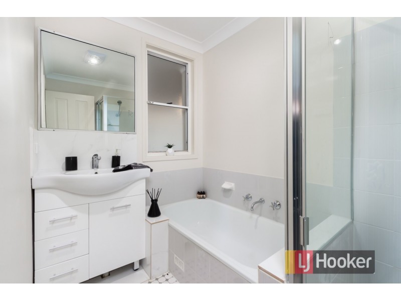 89 Aminta Crescent, Hassall Grove NSW 2761