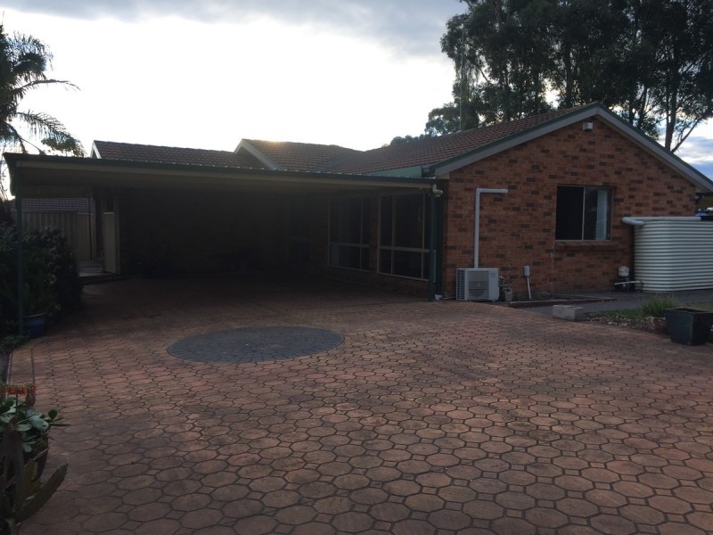 42 Bellingham Avenue, Glendenning NSW 2761