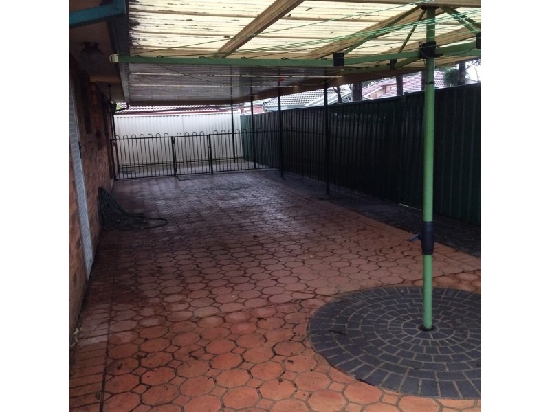 42 Bellingham Avenue, Glendenning NSW 2761