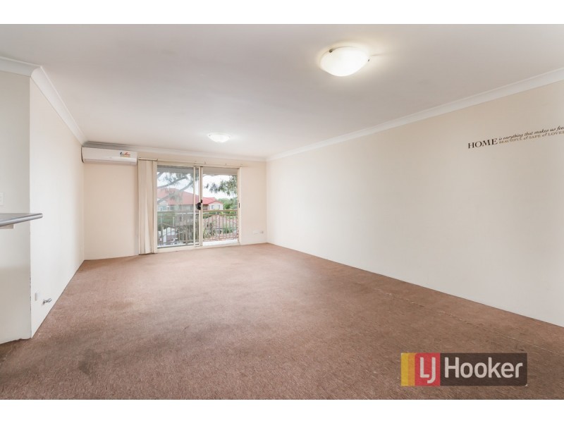 25/8-10 Fifth Avenue, Blacktown NSW 2148
