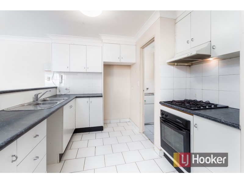 25/8-10 Fifth Avenue, Blacktown NSW 2148