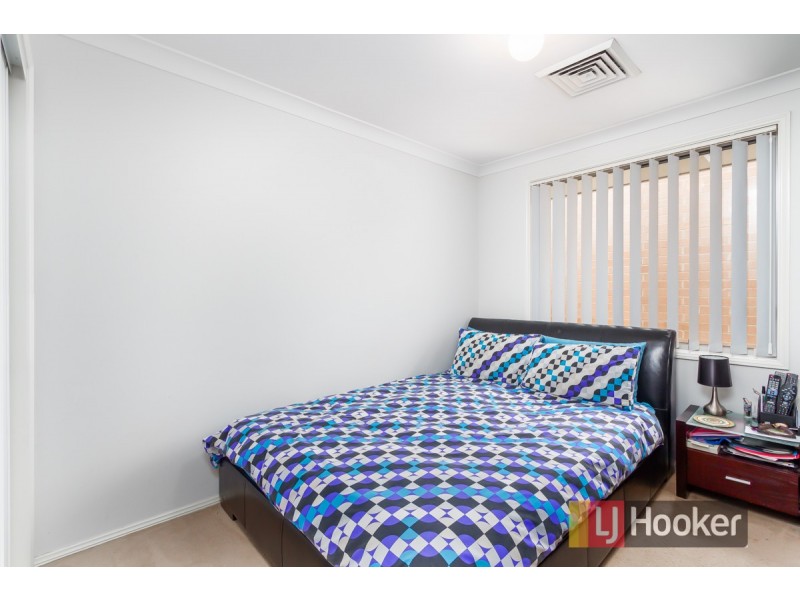 16 Voller Street, Ropes Crossing NSW 2760