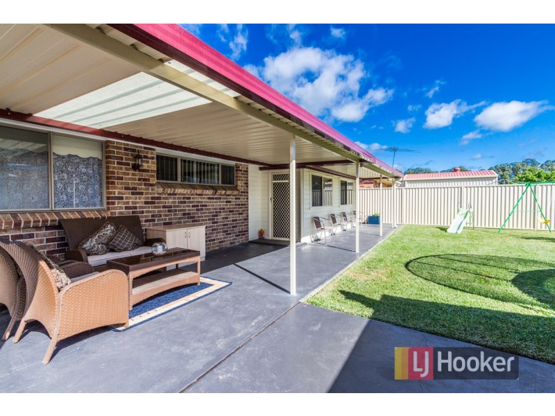 6 Willow Grove, Plumpton NSW 2761