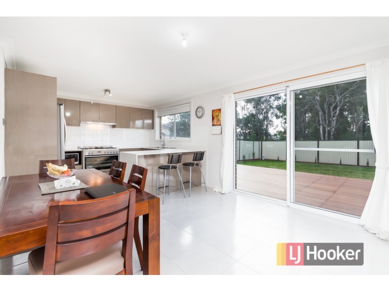 29 Lamb Street, Oakhurst NSW 2761