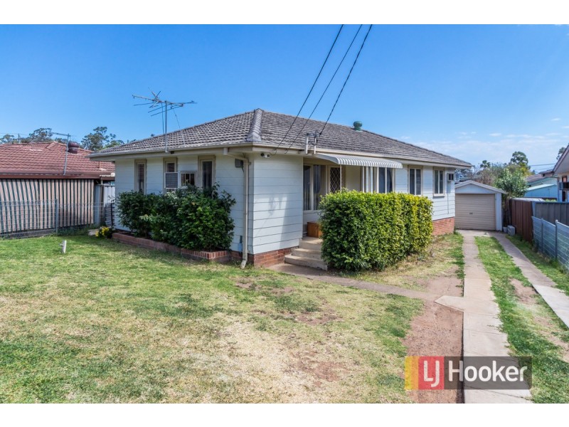 114 Carlisle Avenue, Blackett NSW 2770