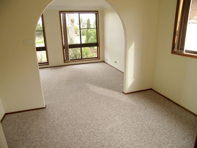 77 Aminta Crescent, Hassall Grove NSW 2761