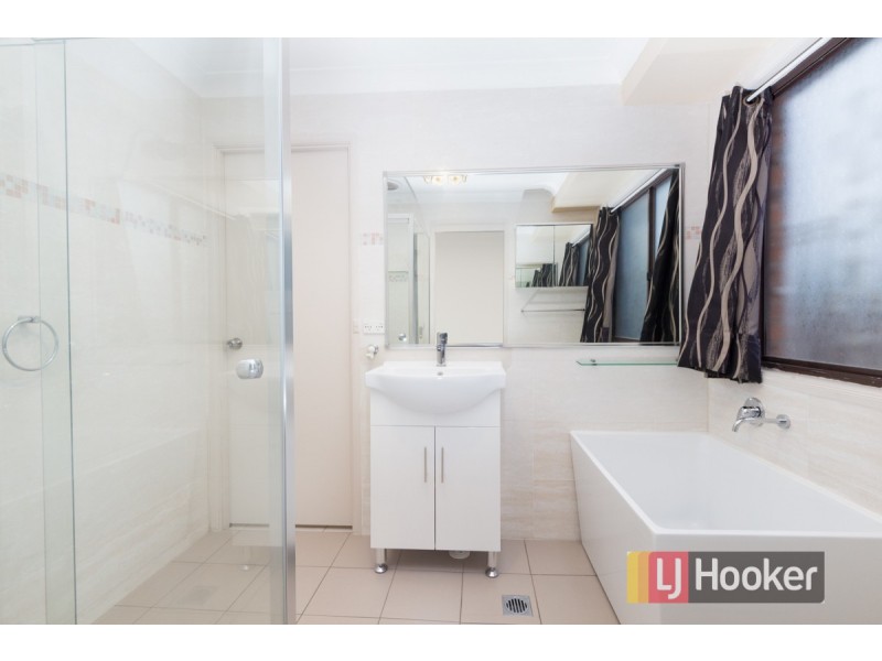 4 Orara Place, Plumpton NSW 2761